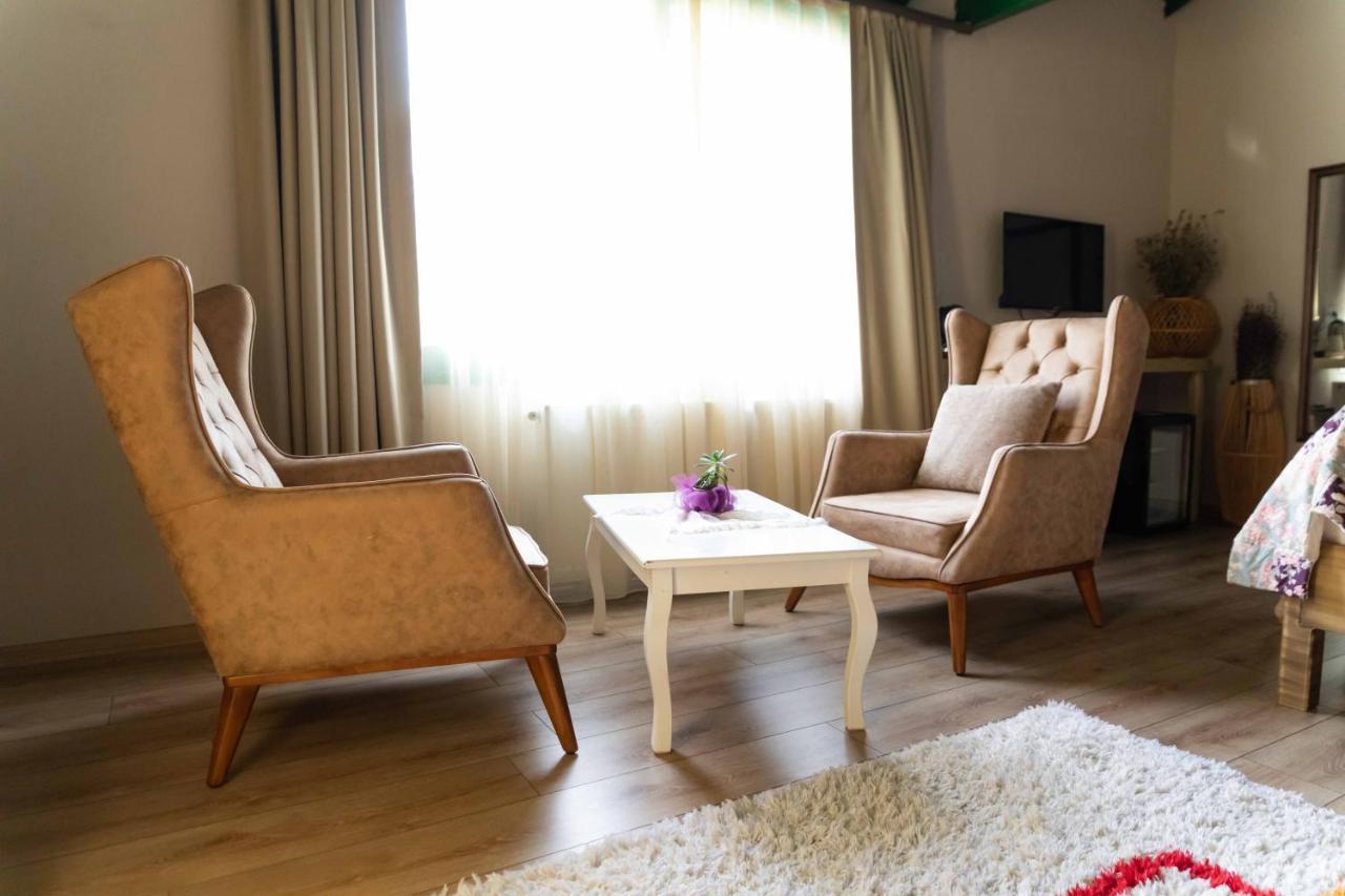 My House Urla Hotel Esmirna Exterior foto