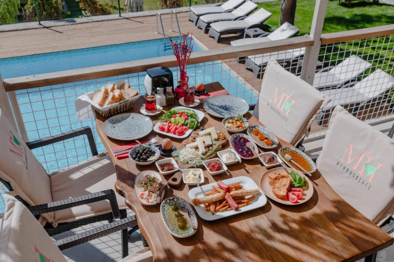 My House Urla Hotel Esmirna Exterior foto
